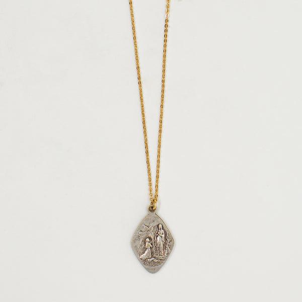 Vintage Saint Medal Lourdes v151