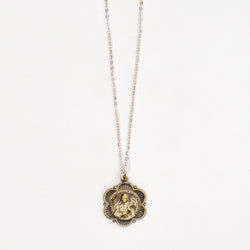 Vintage Saint Medal Thersa Flower v158