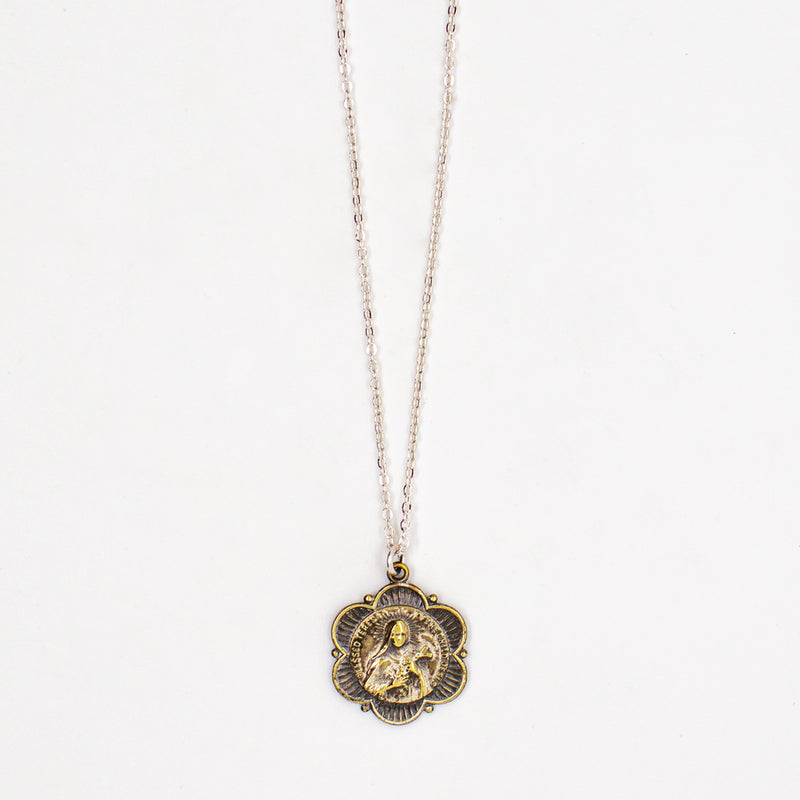 Vintage Saint Medal Thersa Flower v158