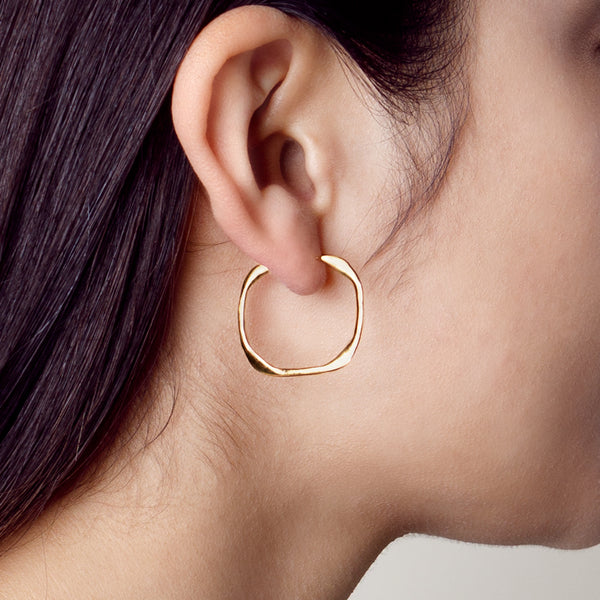 Square Up Hoops in Gold - 1"