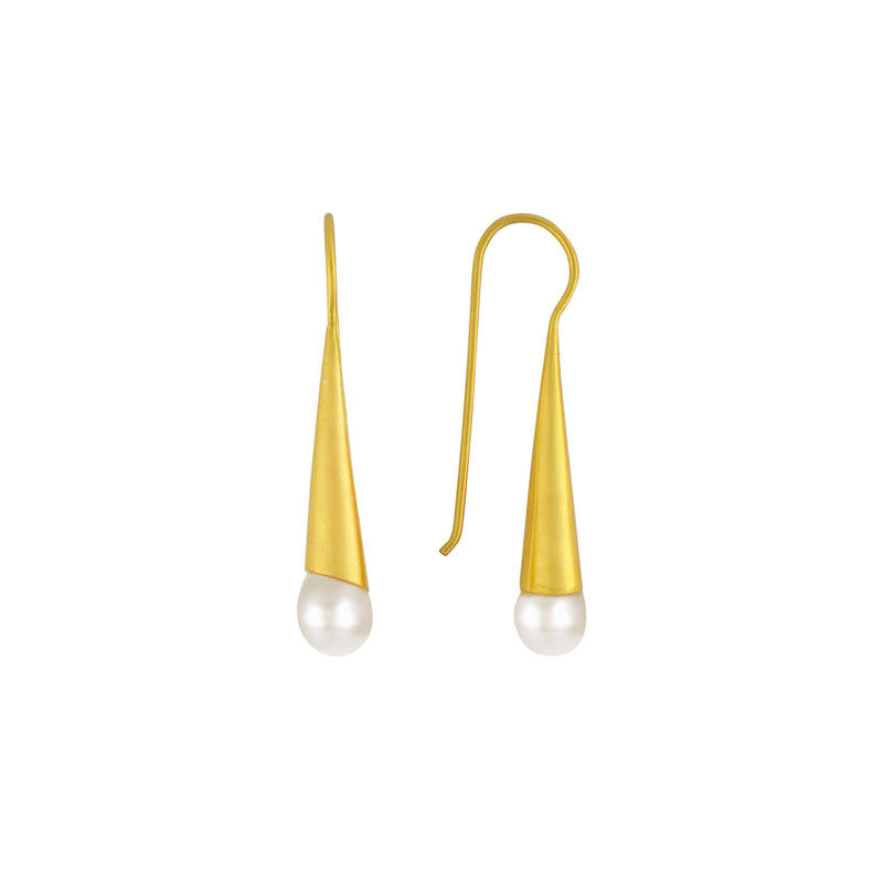 Long & Lean Pearl Drops in Gold