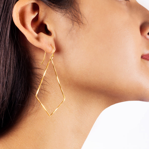 Twisted Kite Earrings - Gold in 2 1/2"