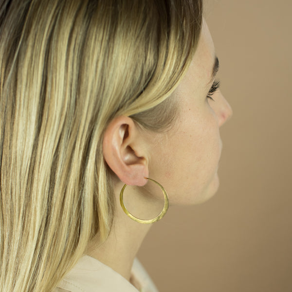 Hammered Hoops in Gold - 1 1/2"